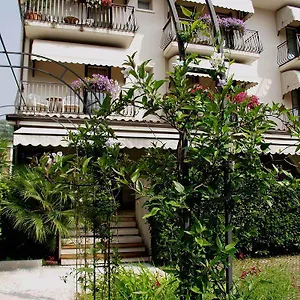 Marina Hotel Torri Del Benaco